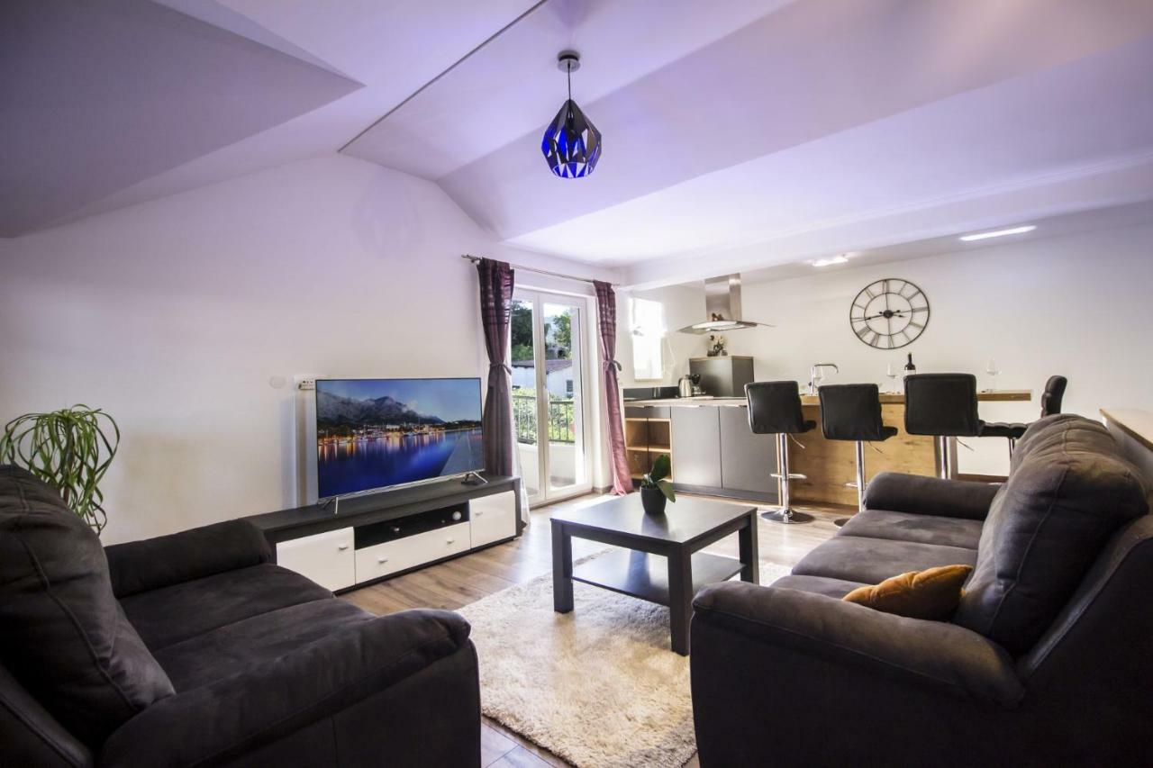 Apartments Dvor - Ap1, Ap2, Ap3 Башка-Вода Экстерьер фото